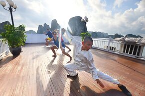 Signature Royal Halong Cruise