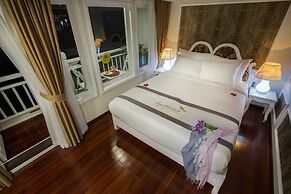 Signature Royal Halong Cruise