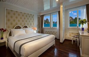 Signature Royal Halong Cruise