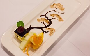 Signature Royal Halong Cruise