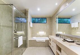 Vinpearl Resort & Spa Nha Trang Bay