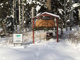 Silvern Lake Trail Bed & Breakfast