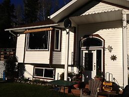 Silvern Lake Trail Bed & Breakfast