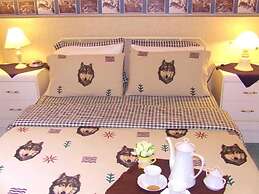 Silvern Lake Trail Bed & Breakfast