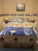 Silvern Lake Trail Bed & Breakfast