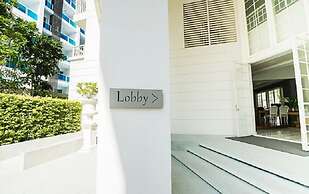 Summer Huahin Condo Pool View by Dome