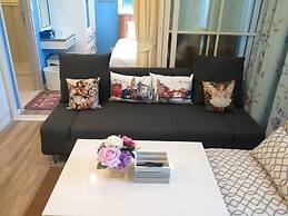 Summer Huahin Condo Pool View by Dome