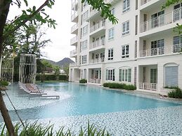 Summer Huahin Condo Pool View by Dome