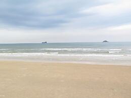 Chelona Huahin Condo Garden View by Dome