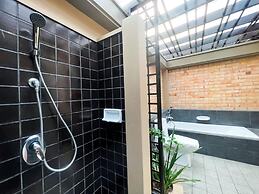 Botany Beach Resort Pattaya