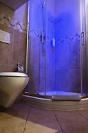 Dolce Vita Suites Hotel