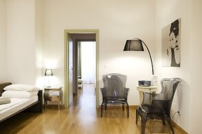 Dolce Vita Suites Hotel