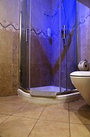 Dolce Vita Suites Hotel