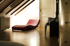 Dolce Vita Suites Hotel