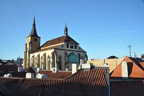 Dolce Vita Suites Hotel