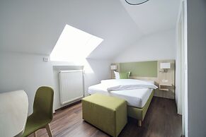 Hotel Marias Inn Bed & Breakfast