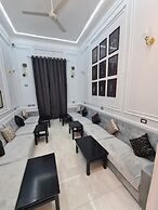 The Australian Hostel