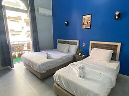 The Australian Hostel