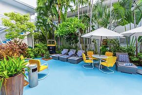 Seaside All Suites Hotel