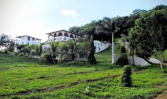 Casa Bahia Hotel