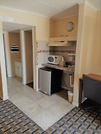 Grand View Plaza Inn & Suites