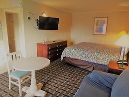 Grand View Plaza Inn & Suites