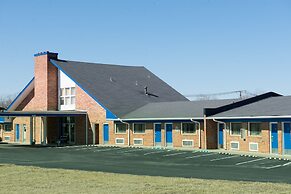 Grand View Plaza Inn & Suites