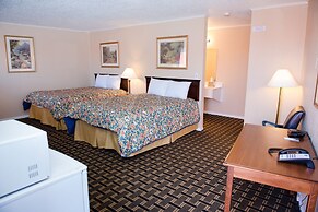 Grand View Plaza Inn & Suites