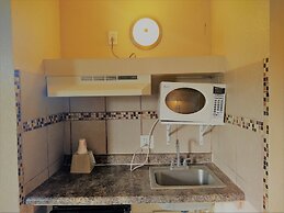 Grand View Plaza Inn & Suites