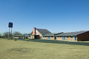 Grand View Plaza Inn & Suites