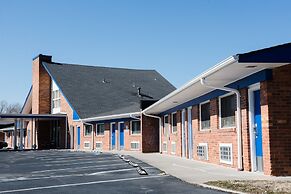 Grand View Plaza Inn & Suites