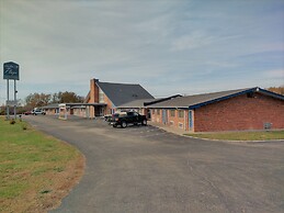 Grand View Plaza Inn & Suites