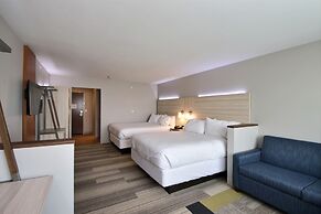 Holiday Inn Express & Suites Fond Du Lac, an IHG Hotel