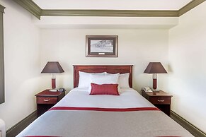 Ramada by Wyndham Hinton