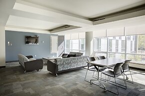 University of Calgary - Seasonal Residence