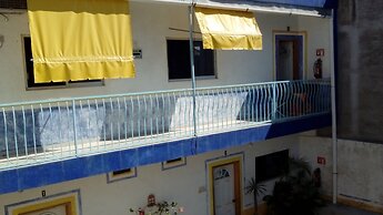 Hotel Sarabi Barra de Navidad