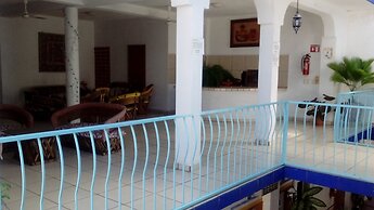 Hotel Sarabi Barra de Navidad