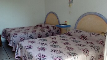 Hotel Sarabi Barra de Navidad