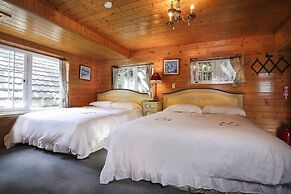 Cingjing Hanging Garden