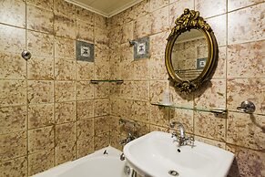 Cingjing Hanging Garden