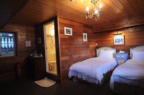 Cingjing Hanging Garden