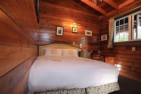 Cingjing Hanging Garden