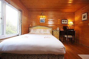 Cingjing Hanging Garden