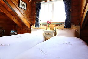 Cingjing Hanging Garden