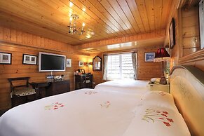 Cingjing Hanging Garden