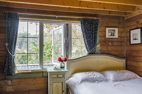 Cingjing Hanging Garden