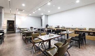 Incheon Airport Hotel Zeumes