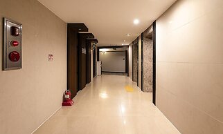 Incheon Airport Hotel Zeumes