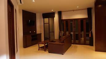 Lanta Intanin Resort