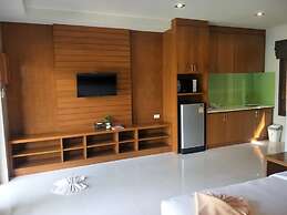 Lanta Intanin Resort